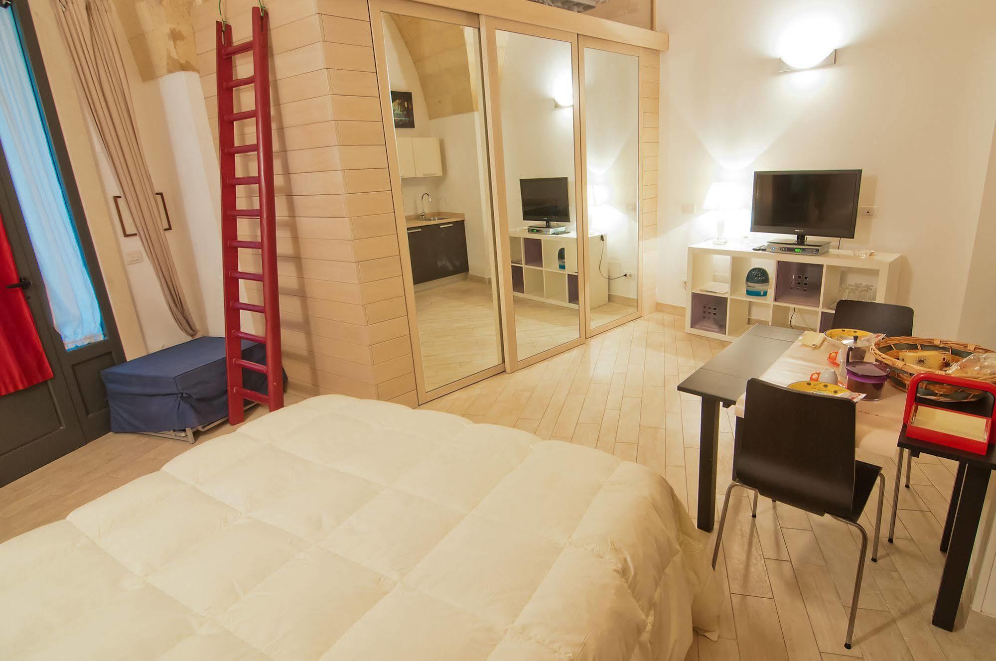 Tito Schipa B&B Lecce Exteriér fotografie