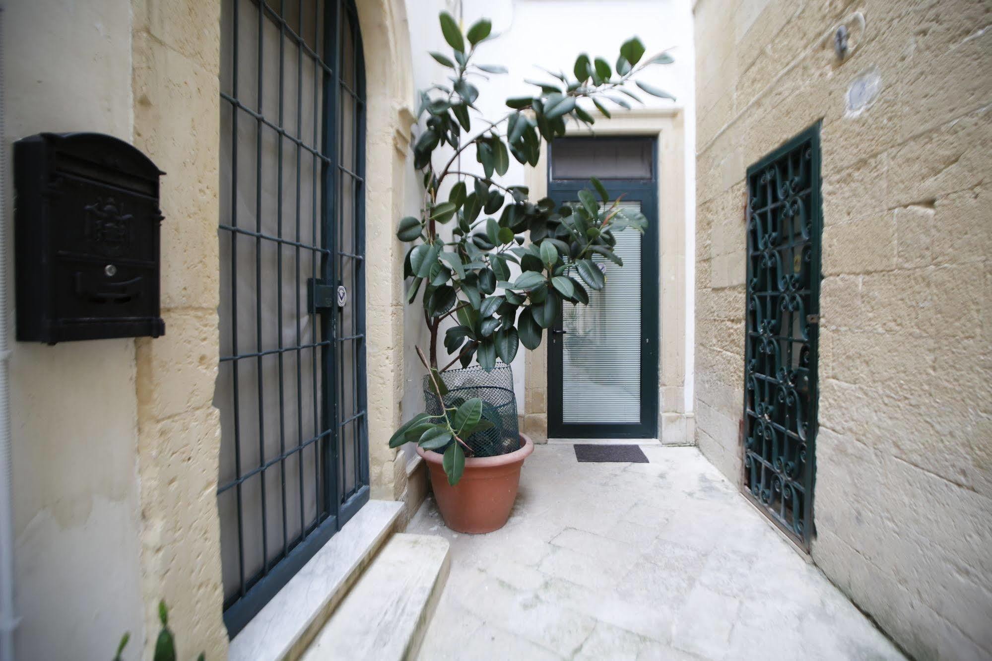 Tito Schipa B&B Lecce Exteriér fotografie